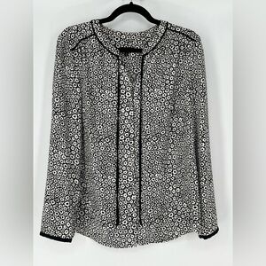 TALBOTS NWOT‎ BLOUSE WHITE W/BLACK FLOWERS BUTTON DOWN